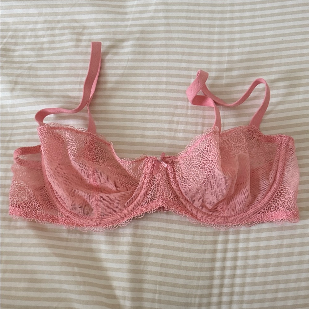 Chantelle Delicate Pink Lace Bra